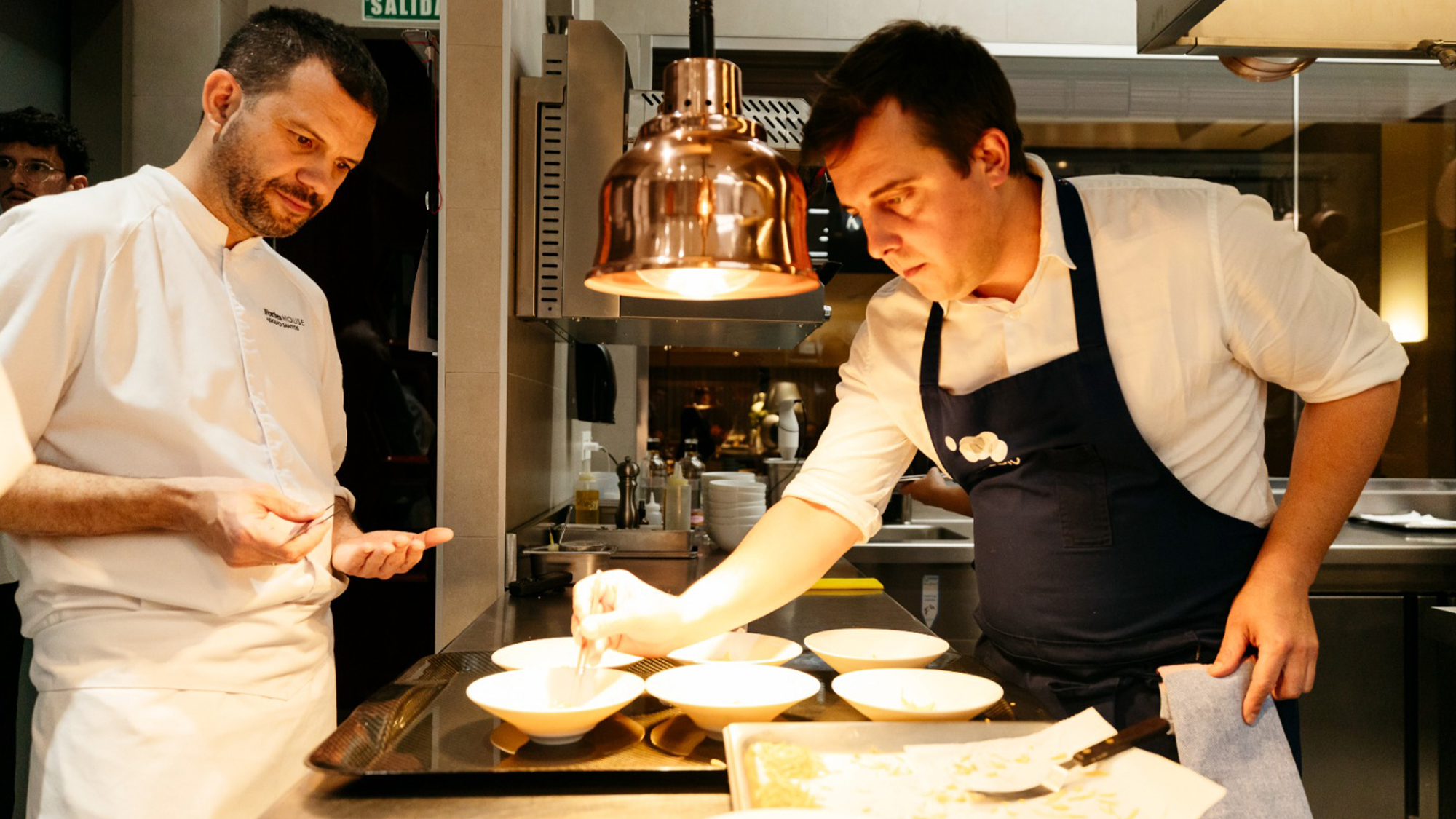 Nublo deleita a los socios de Forbes House con sus mejores platos en una nueva edición de Chef’s Table