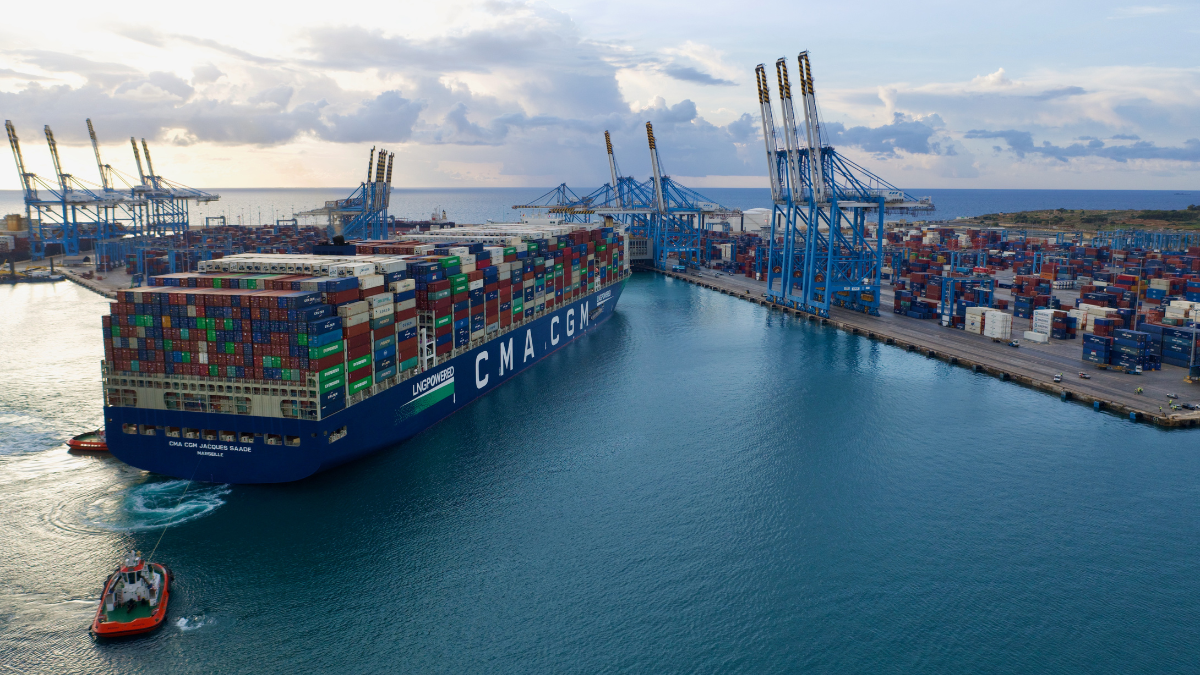 Los hutíes suspenden ataques en el mar Rojo: ¿se reactiva la ruta de Suez?