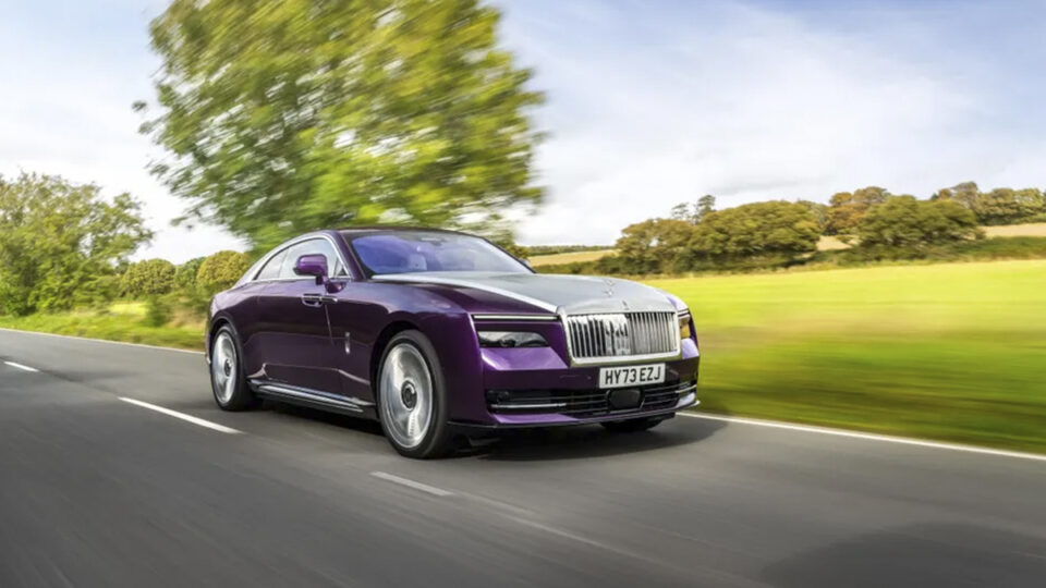 Ocho coches de lujo para celebrar el final de 2025