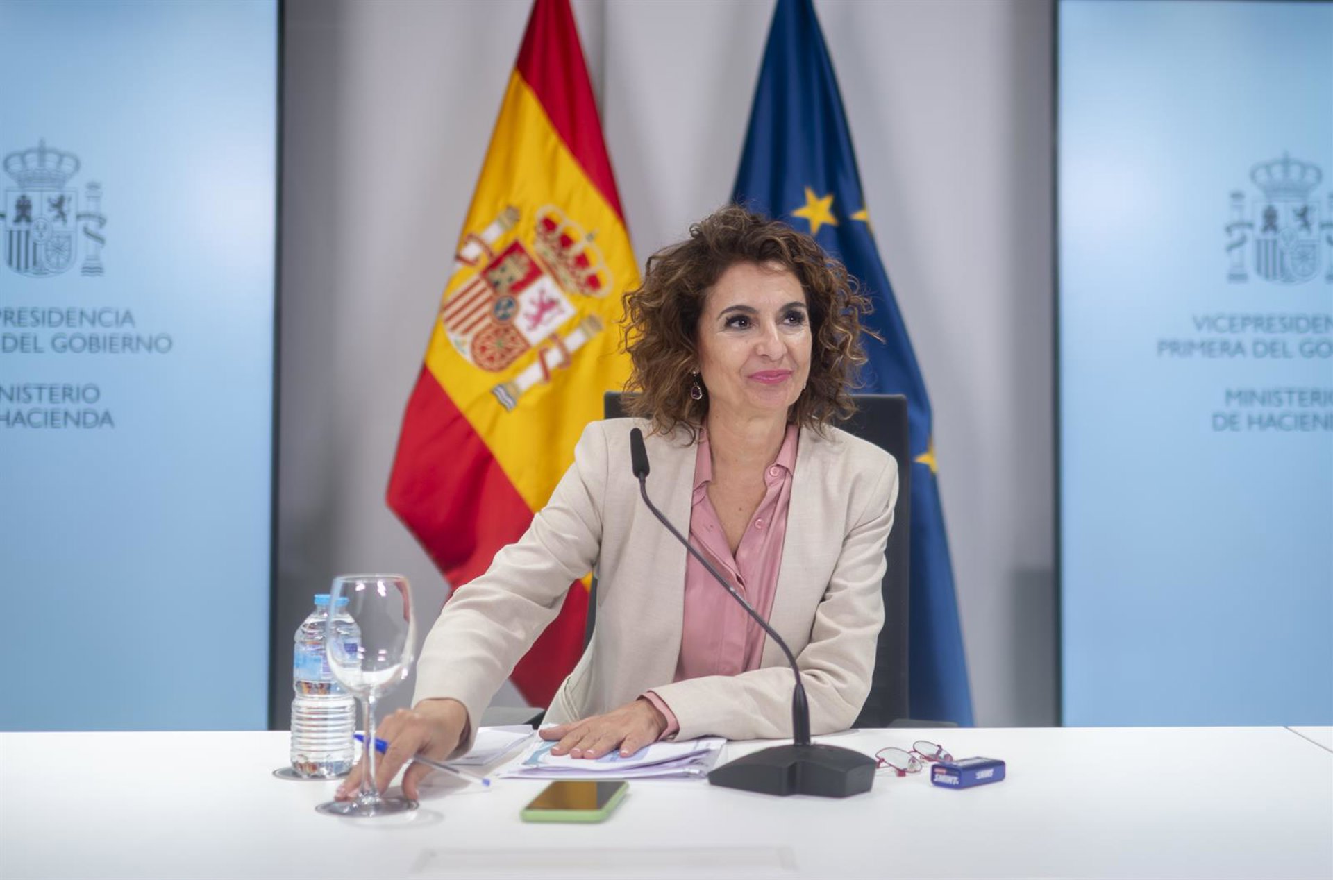 El Gobierno prevé elevar la cesión a CCAA de «algunas figuras tributarias» con el nuevo modelo de financiación