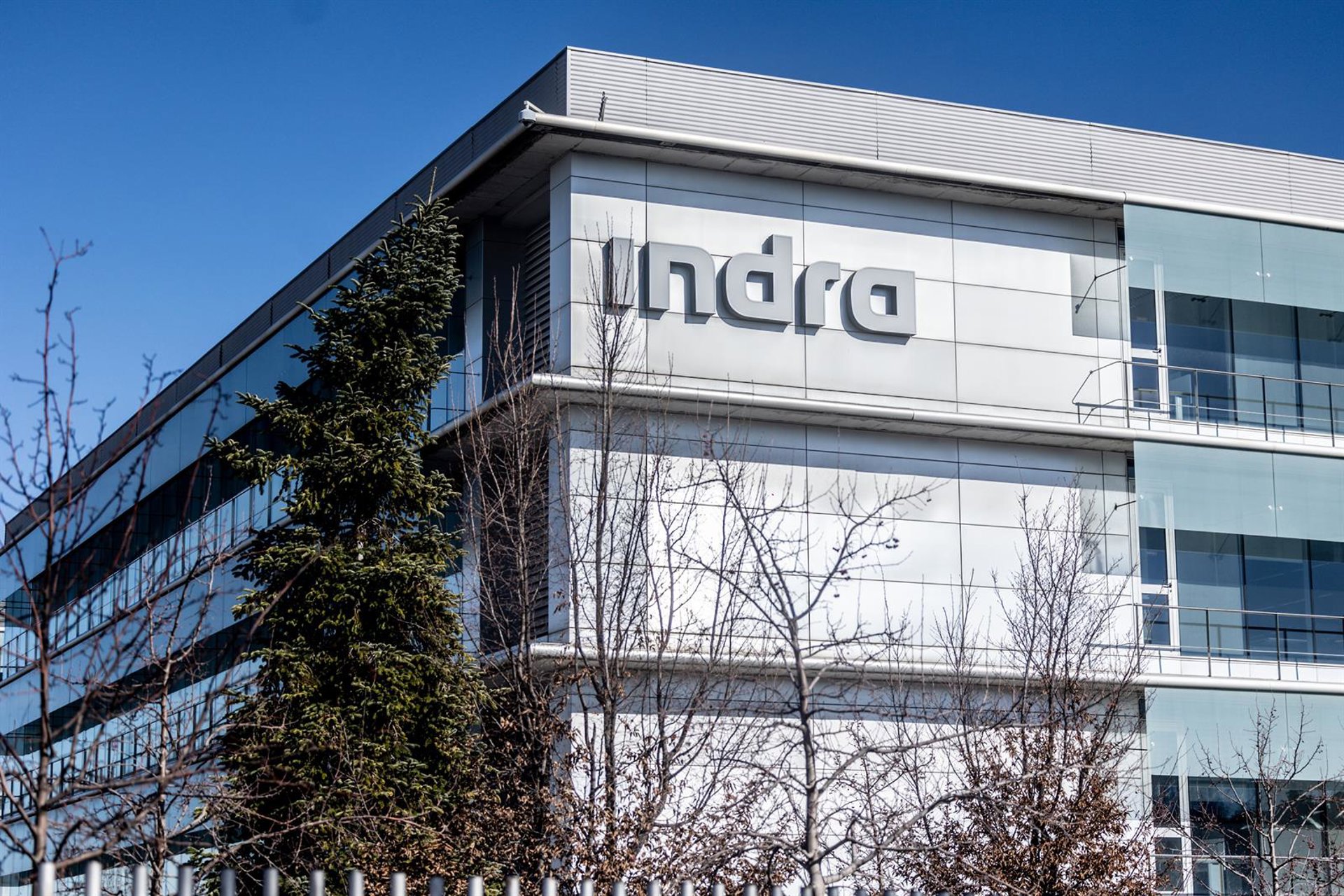 El fondo estadounidense AQR Capital registra una posición corta en Indra del 0,5%