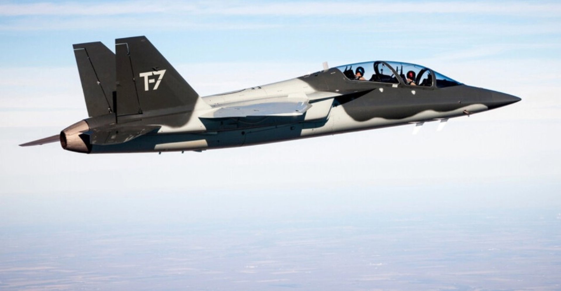 BAE Systems, Boeing y Saab se alían para competir por el nuevo avión de entrenamiento de combate británico