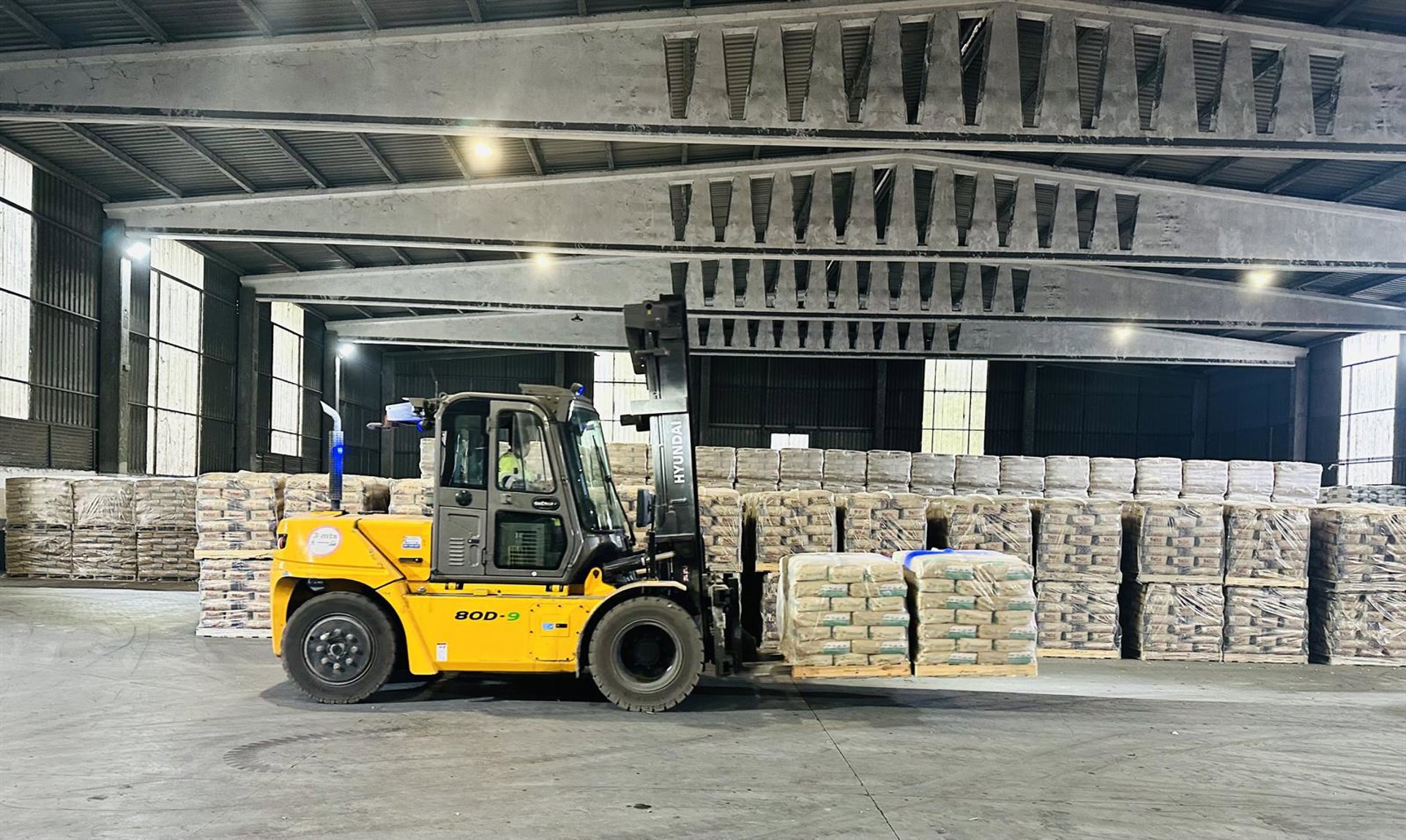 El consumo de cemento se dispara un 10,9% hasta octubre y alcanza un récord de 14 años