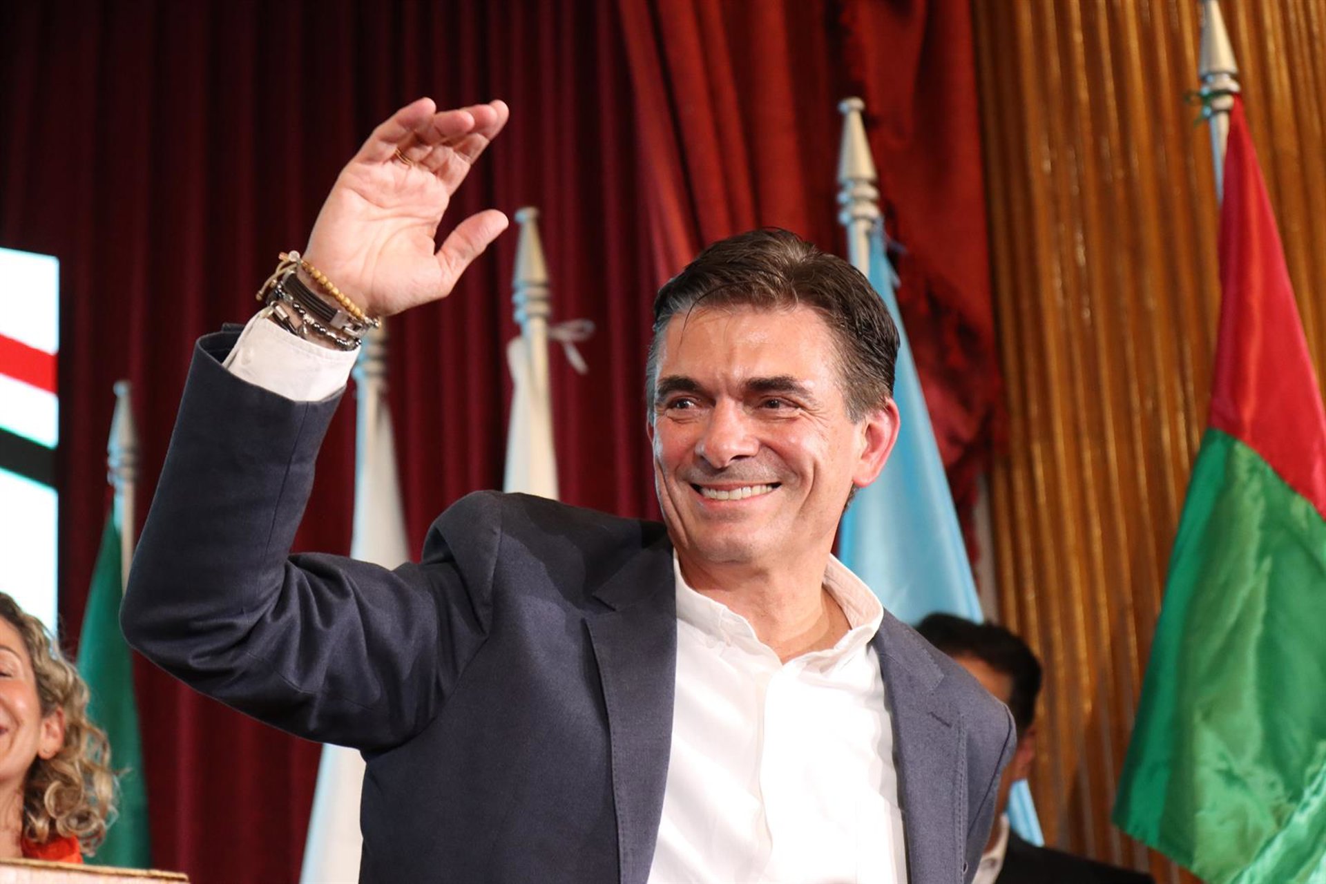 Bolivia planea volver a los mercados internacionales de crédito para 2027