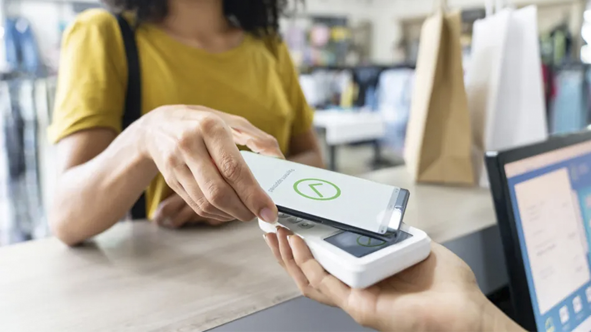 Cómo atraer a compradores que cuidan su presupuesto esta temporada navideña