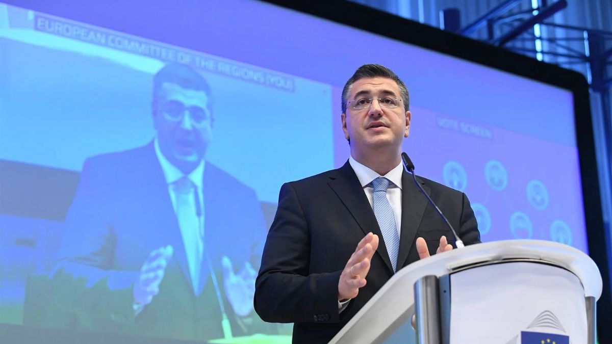 Bruselas quiere unir por alta velocidad Madrid con Lisboa y París antes de 2040