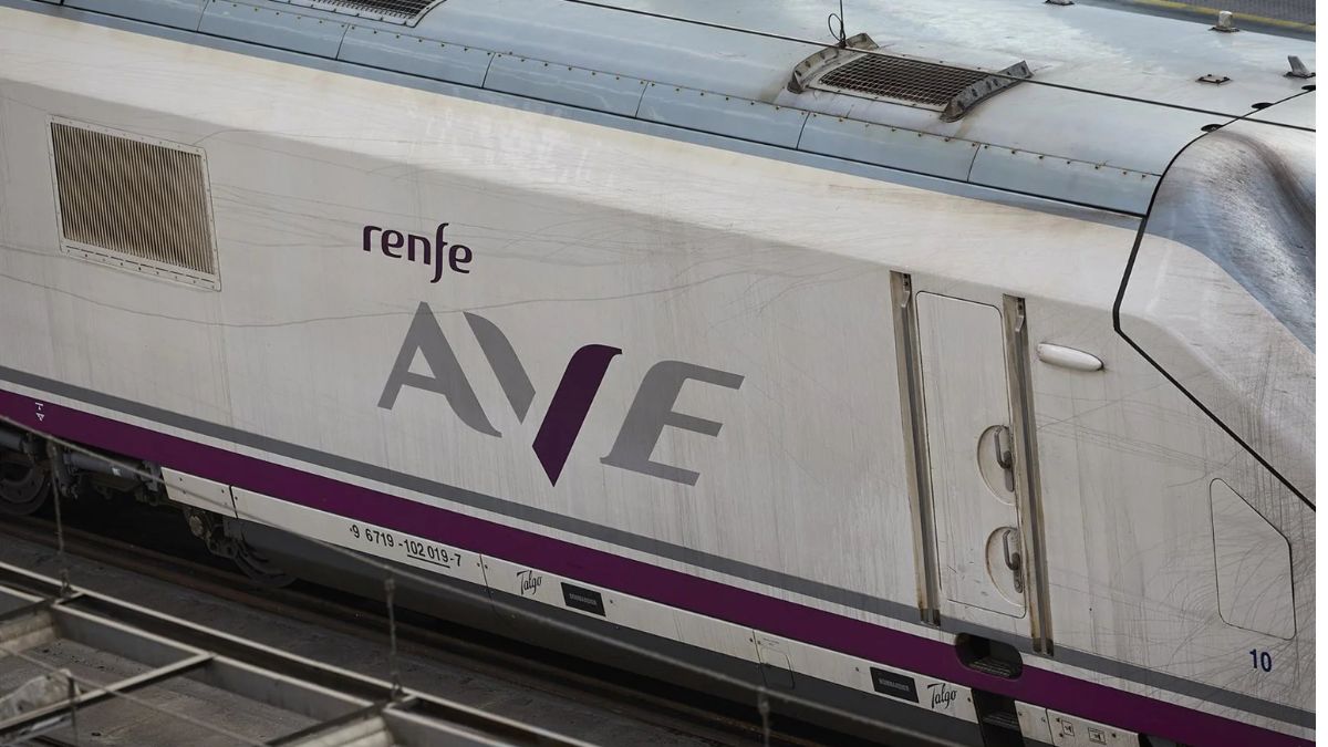 Renfe lanza su Black Friday con billetes desde 19 euros en AVE para viajar a partir de enero