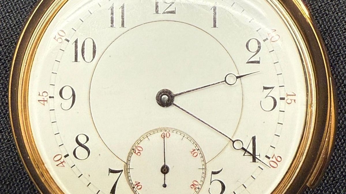 La espectacular subasta de un reloj de oro procedente del Titanic