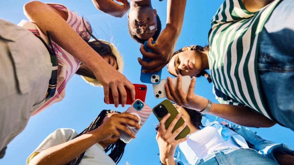 Por qué EE. UU. podría exigir controles de identificación y de redes sociales a visitantes por la Copa Mundial 2026