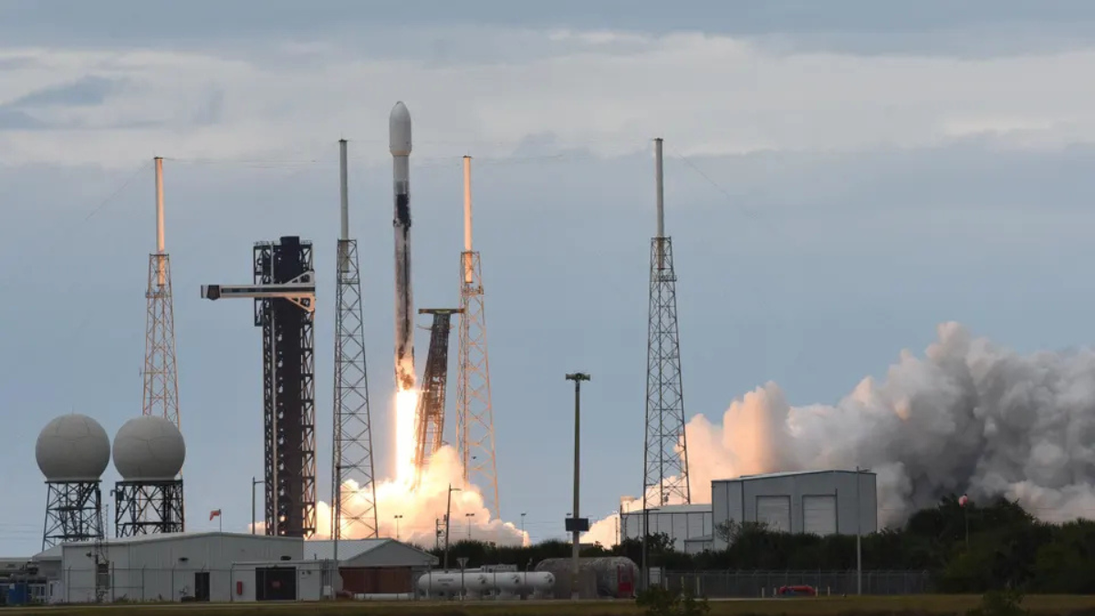 SpaceX alcanza una valoración de 800.000 millones de dólares