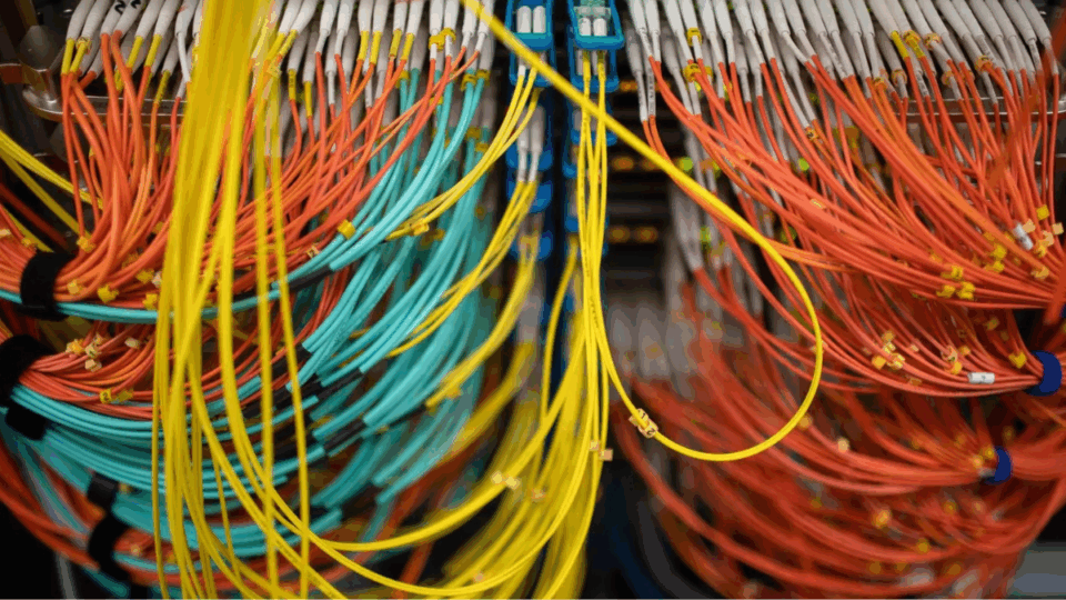 El patrimonio neto de un magnate chino se dispara un 400% mientras Google recurre a su empresa para impulsar la inteligencia artificial