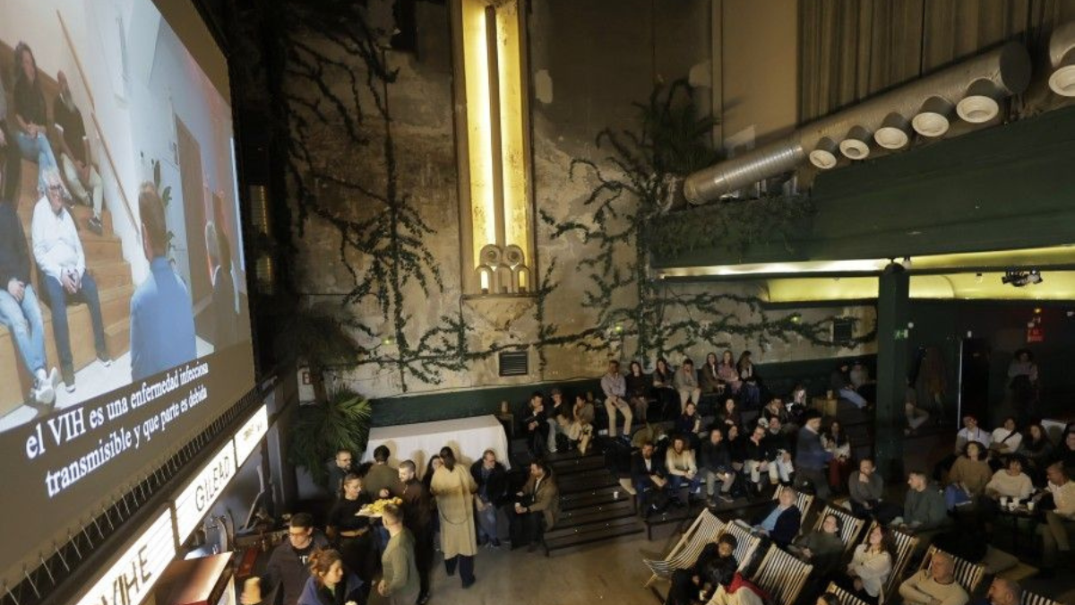 El experimento social ‘the moVIHe’ evidencia el estigma que persiste en torno al VIH