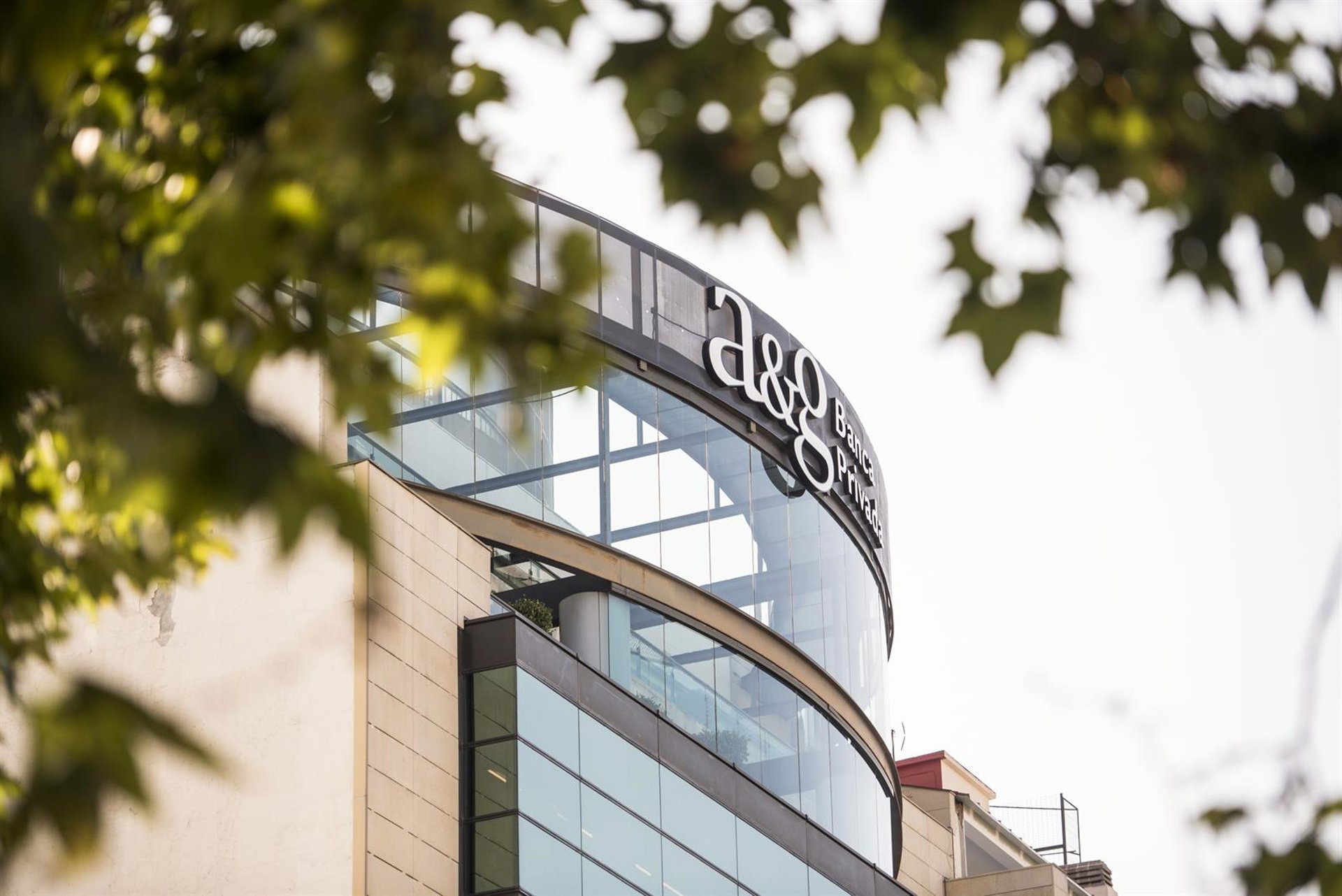 A&G descarta una burbuja tecnológica pero avisa de riesgos para las Bolsas en 2026