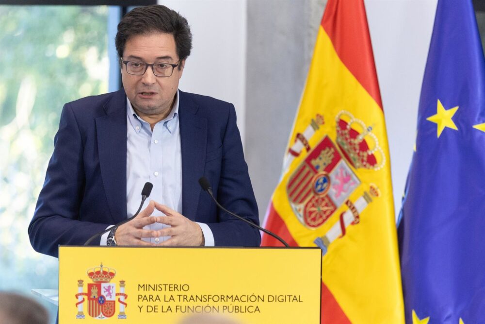 El BOE publica el Real Decreto para subir el sueldo de los funcionarios ...