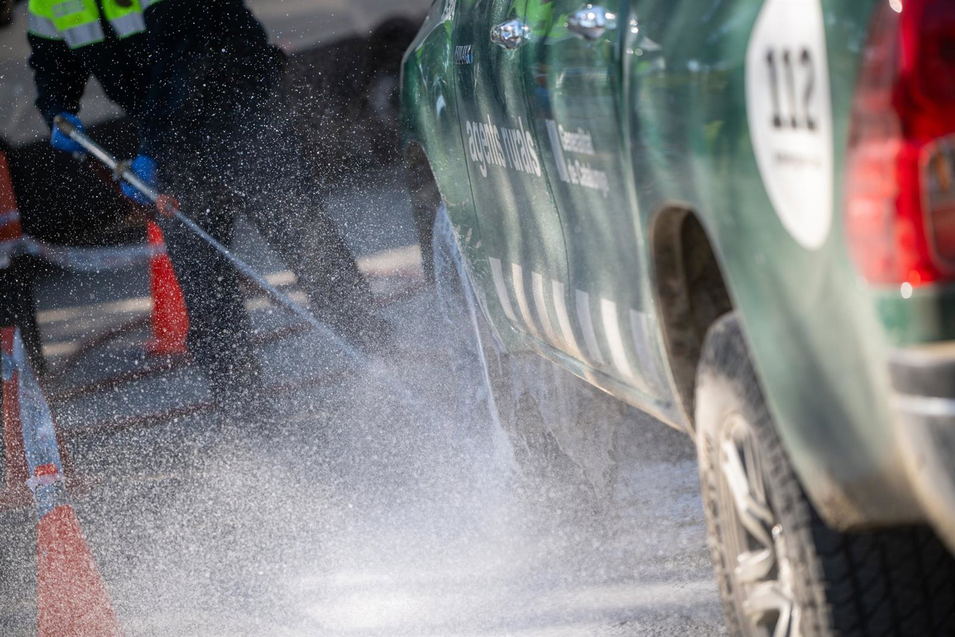 Agentes Rurales usan drones con cámaras térmicas para buscar jabalís en el epicentro de la peste porcina