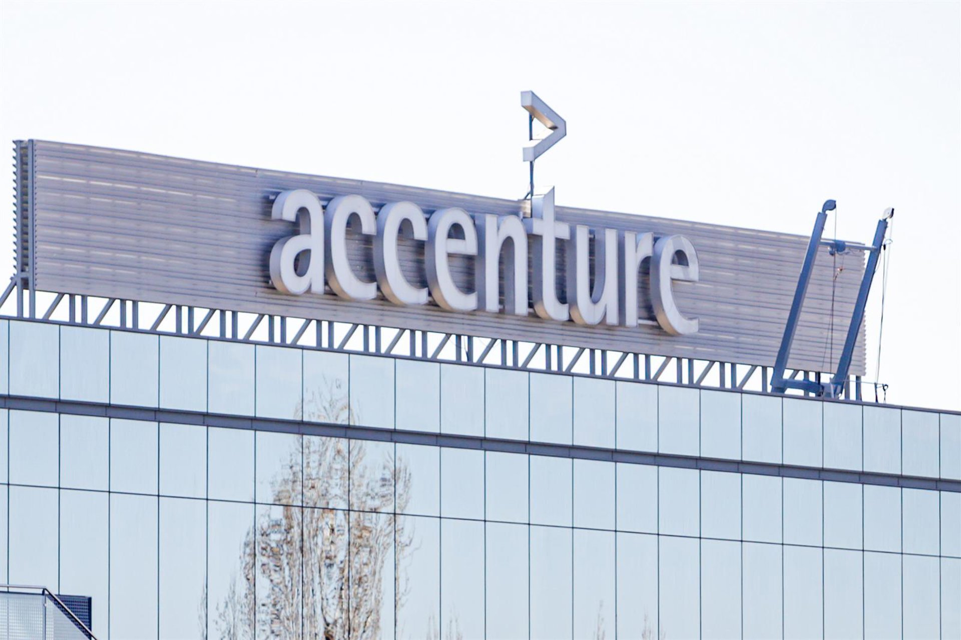 Accenture y Snowflake ayudarán a las empresas a reinventar sus modelos de negocio mediante IA y datos