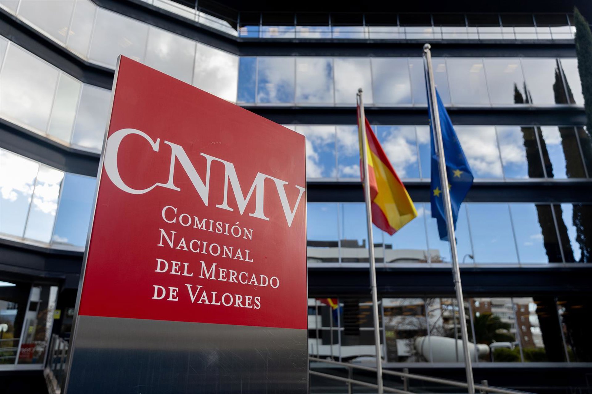 La CNMV cree que una supervisión centralizada en ESMA tendría sentido para entidades transnacionales