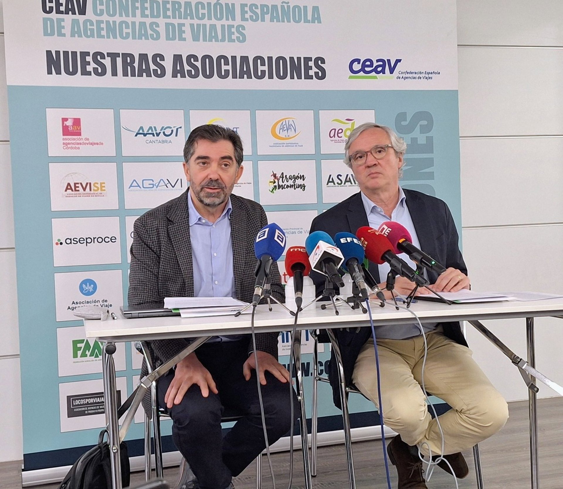 La facturación de las agencias de viajes en España crecerá por encima del 3% en 2025, según CEAV