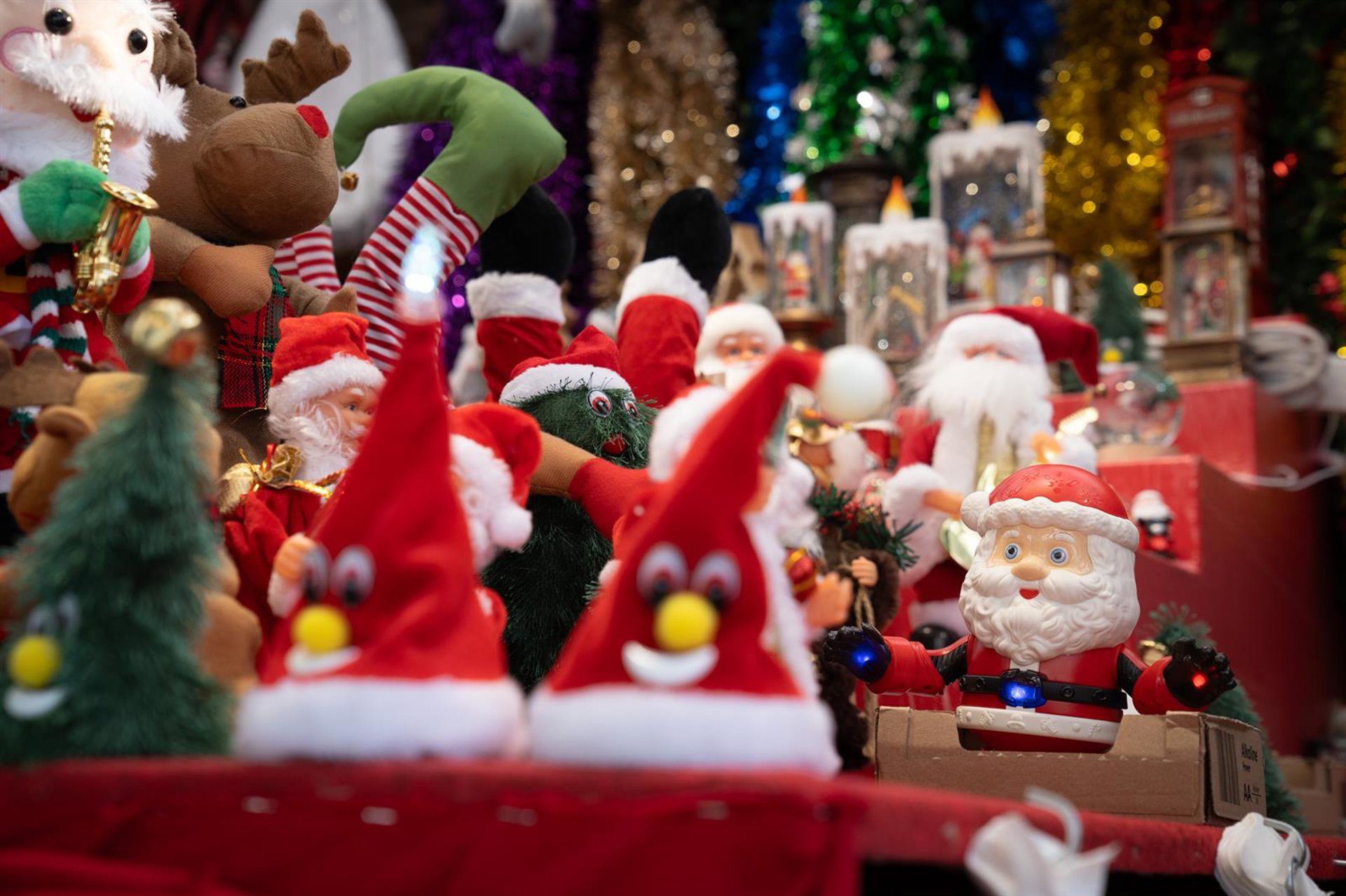 La intención de gasto navideño de los españoles se estanca en 2025 en los 580 euros, según Cetelem