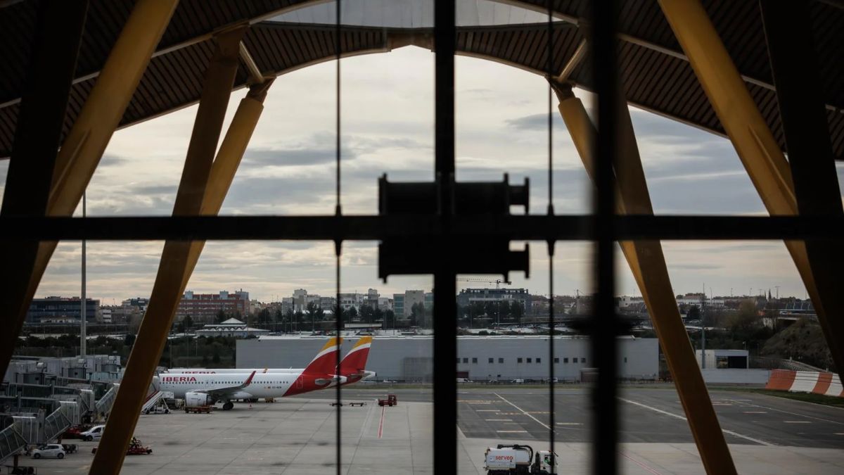 Los aeropuertos españoles operarán 4.207 vuelos en este día de Nochebuena, 77 movimientos más que un año antes