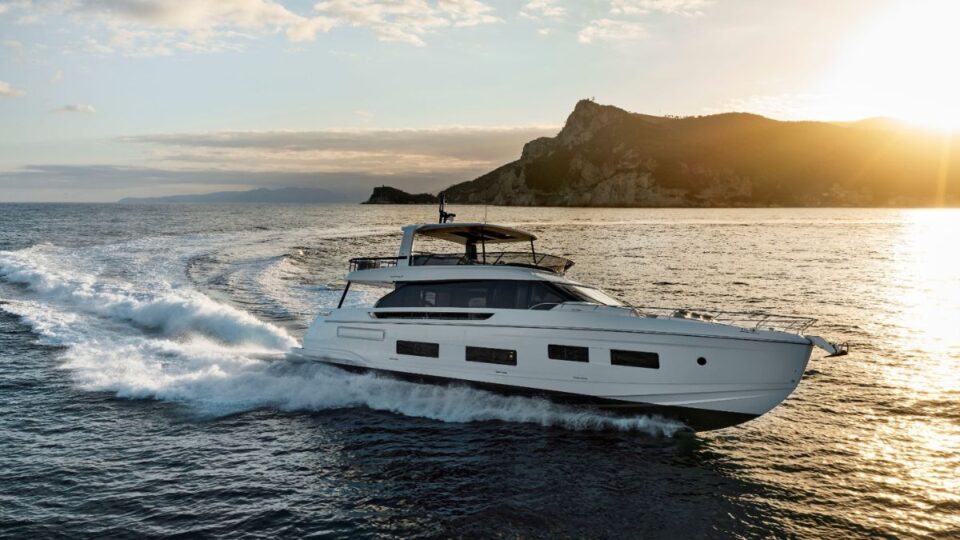 Boot Düsseldorf 2026 | Azimut Fly 82, innovación y diseño en el centro del escenario