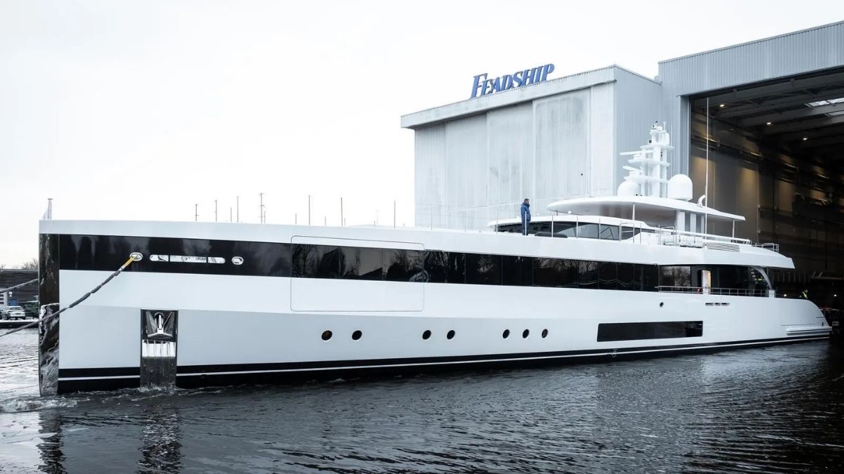 Feadship vuelve a marcar el rumbo con el lanzamiento de su último superyate