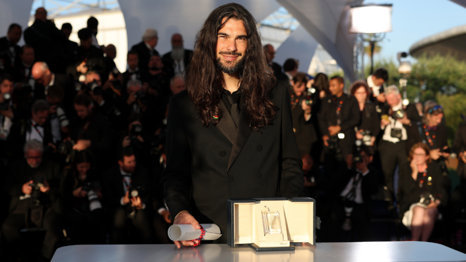 La rave hacia los Oscar de Oliver Laxe: de autor de culto al fenómeno Sirat, así sería su LinkedIn