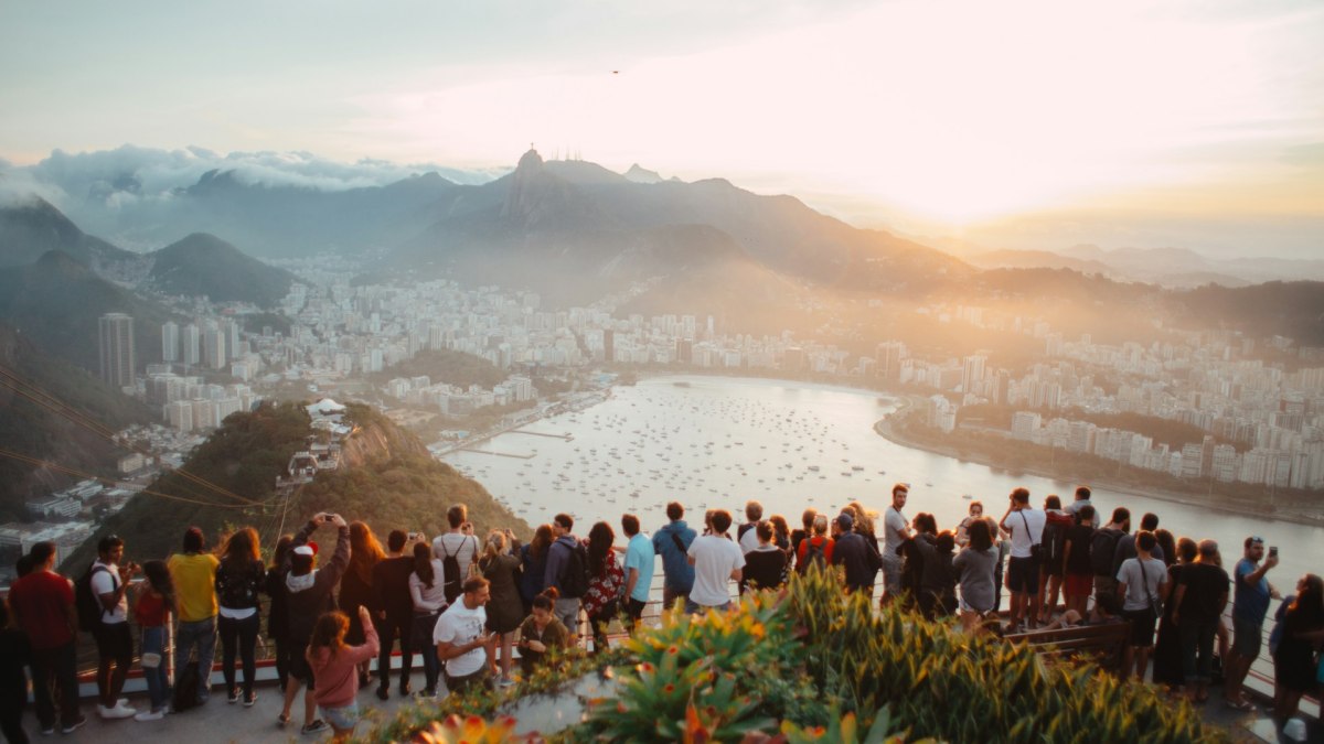 El turismo mundial modera su crecimiento al 4% en 2025, con más de 1.500 millones de llegadas, según ONU Turismo