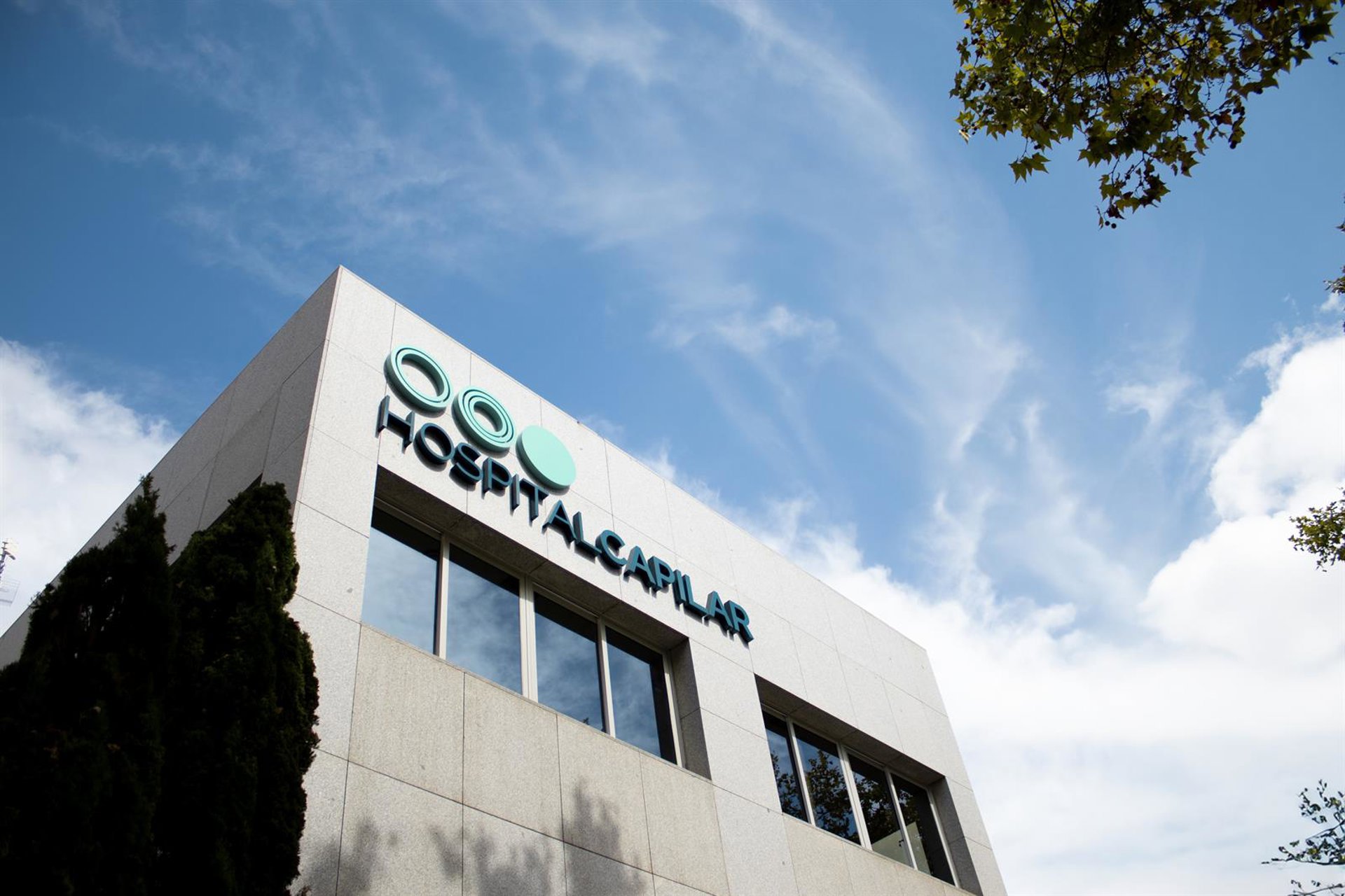 Inveready y Trainera impulsan el crecimiento de Hospital Capilar con una inversión de 3,5 millones de euros