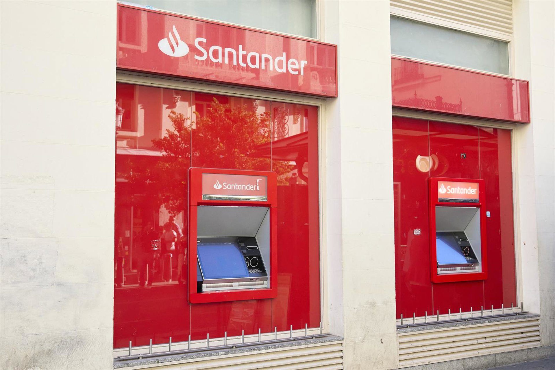 Fitch confirma el rating de Santander en ‘A’ con perspectiva estable