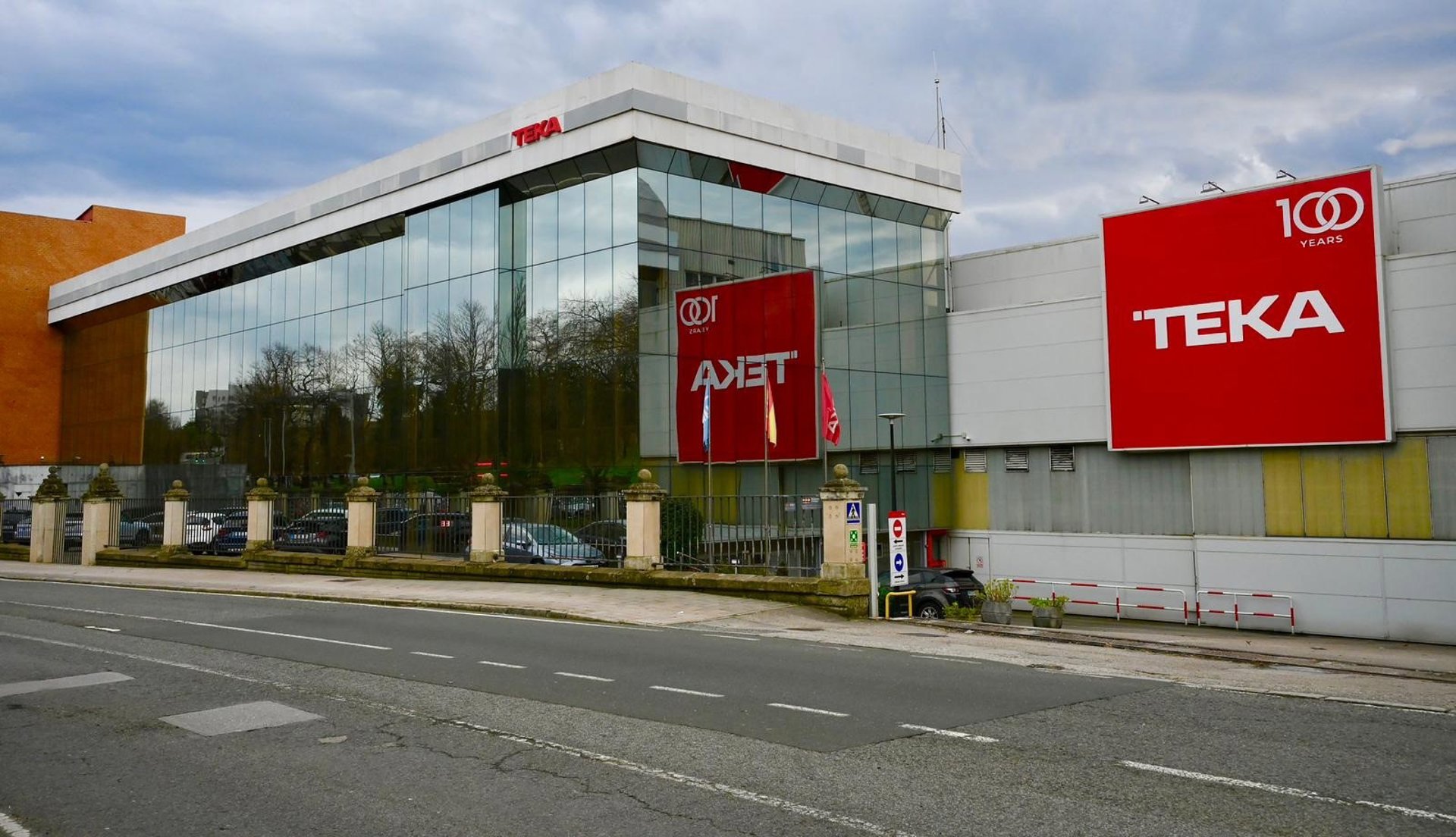 Los sindicatos convocarán movilizaciones si Teka no retira los 99 despidos y plantea un plan social