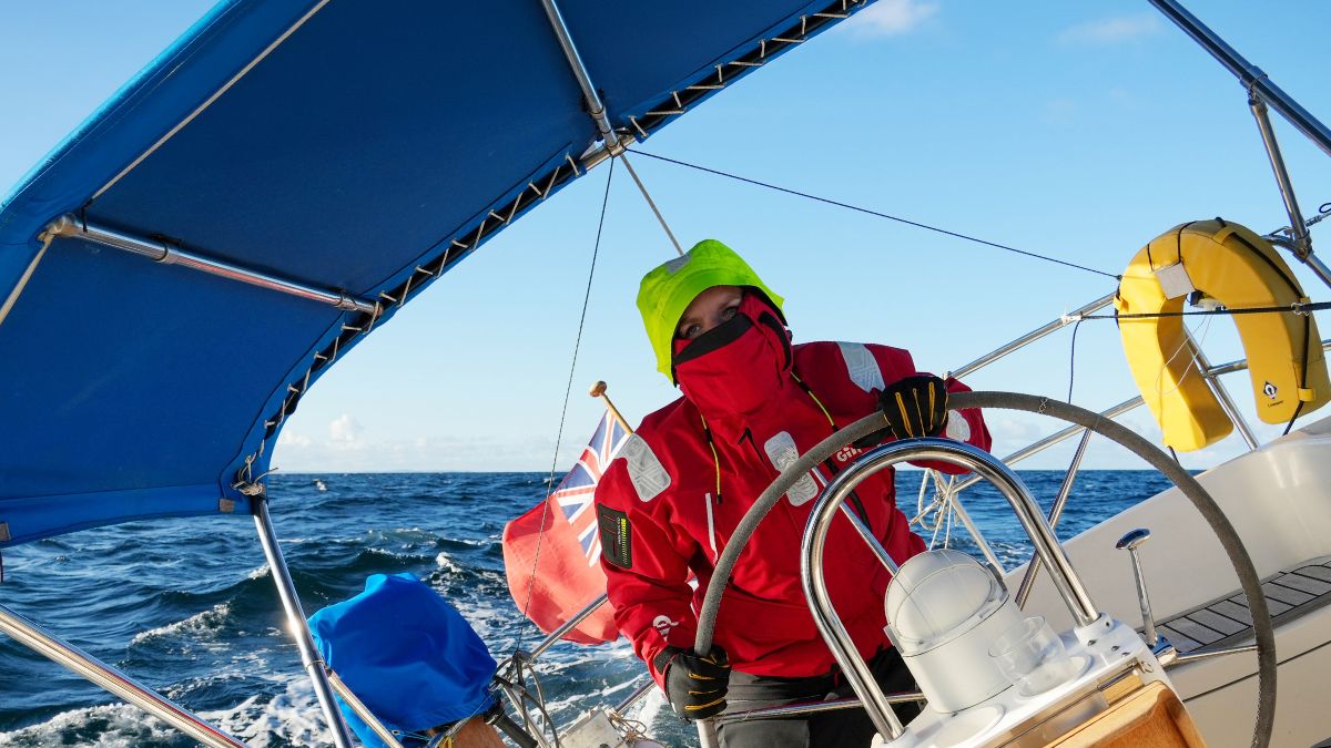 Nueva chaqueta Gill OS1 Ocean: innovación técnica para navegación oceánica