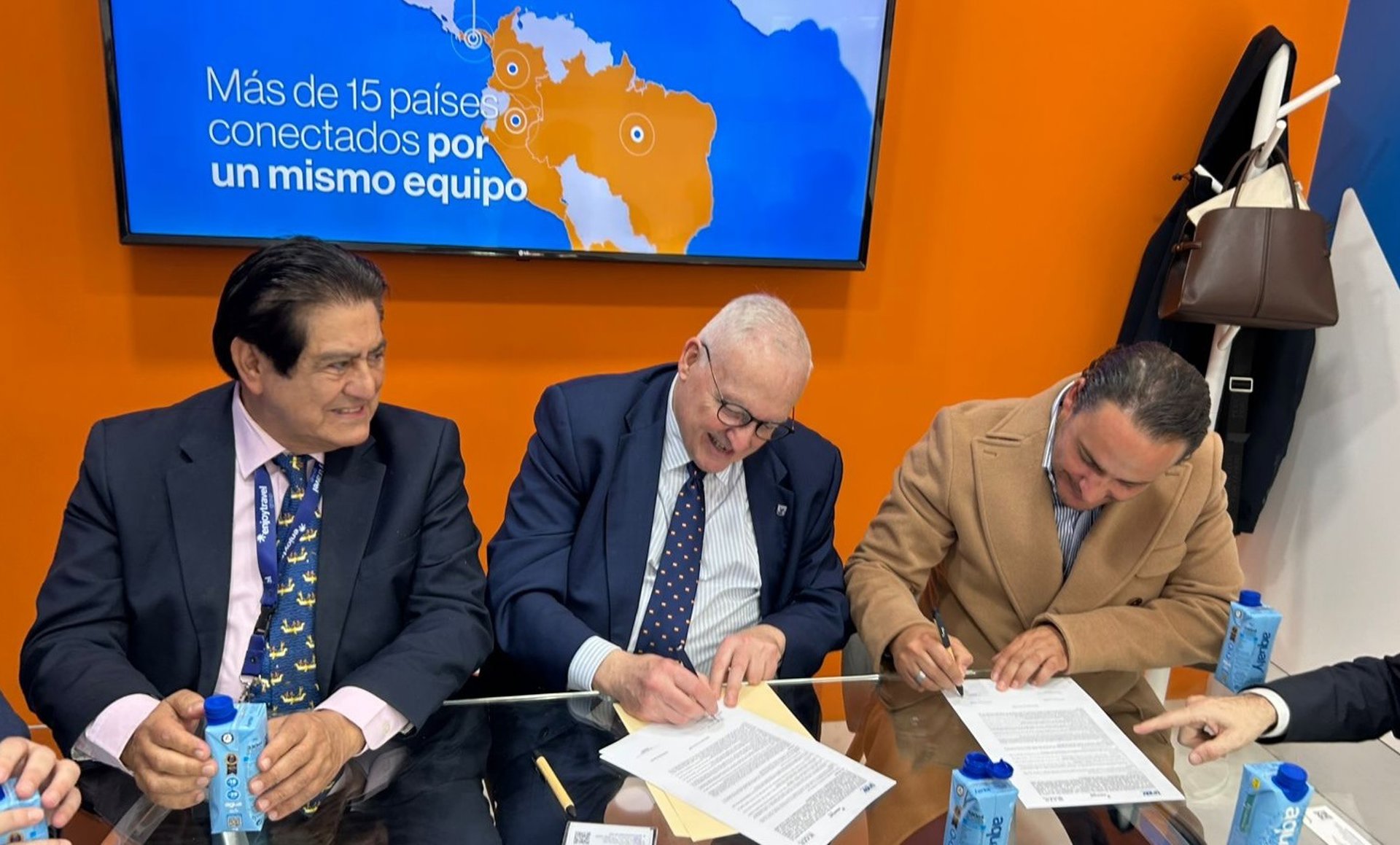 UNAV se alía con la mexicana Expo Mayoristas para el intercambio turístico entre ambos países