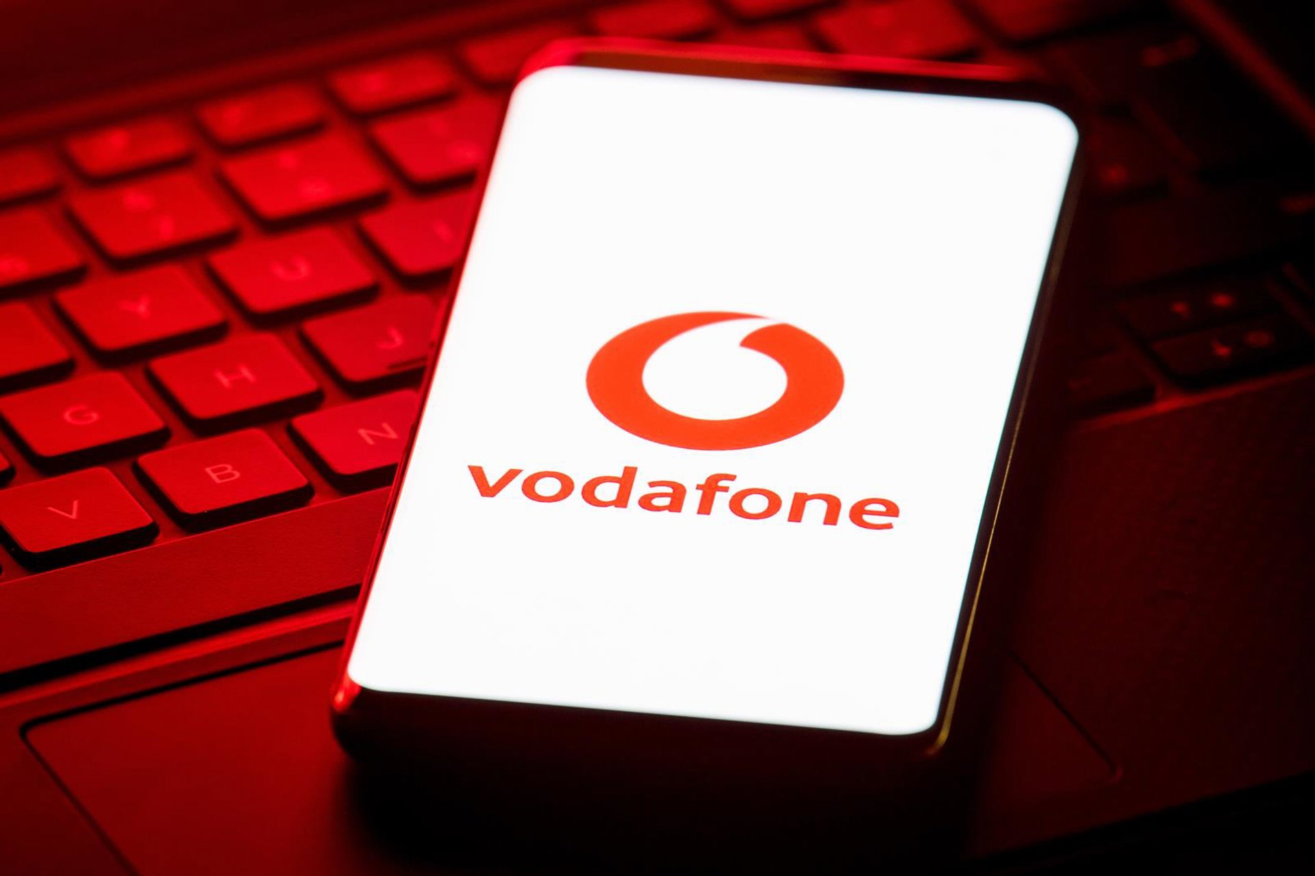 Vodafone facturó un 6,5% más entre octubre y diciembre