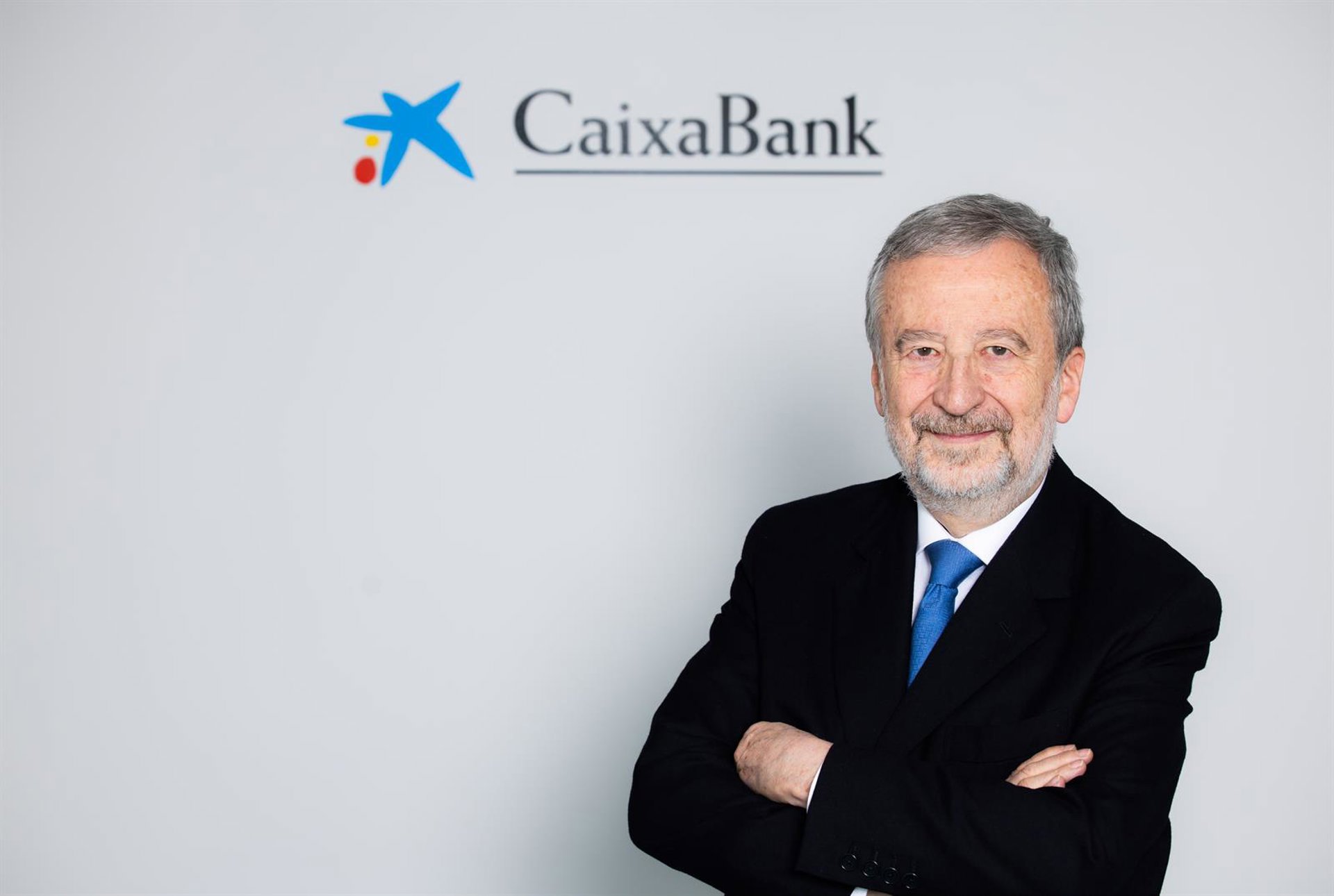 CaixaBank propondrá la reelección de Tomás Muniesa como consejero en su Junta General