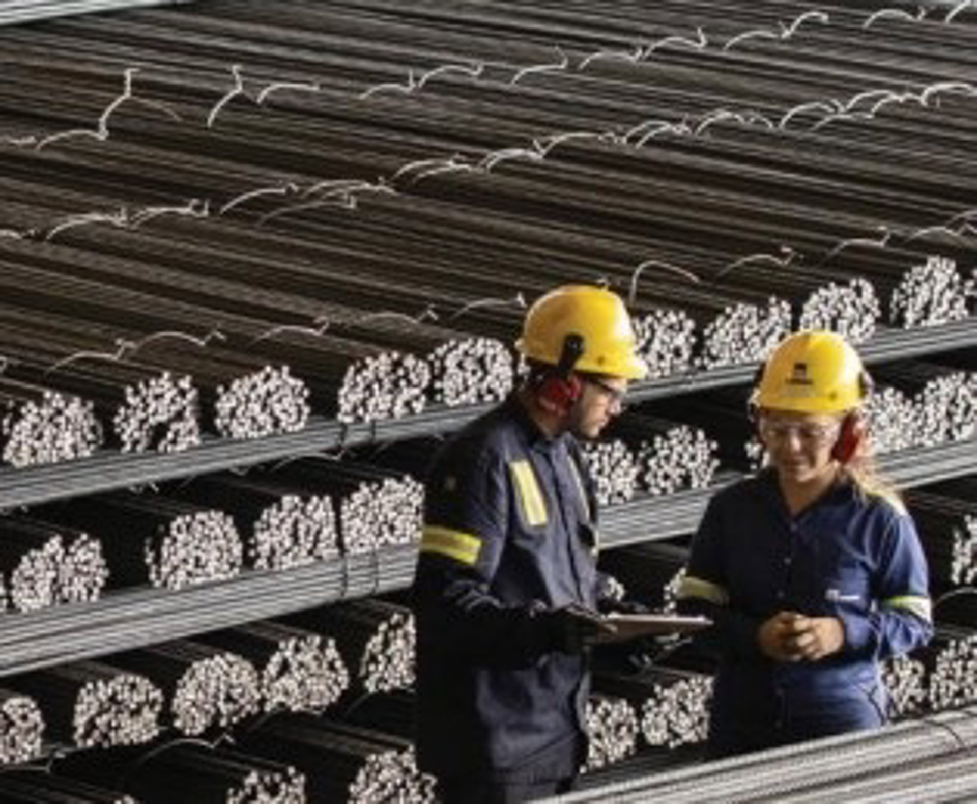 La acerera brasileña Gerdau recorta en un 21,1% su beneficio hasta los 554 millones de euros en 2025