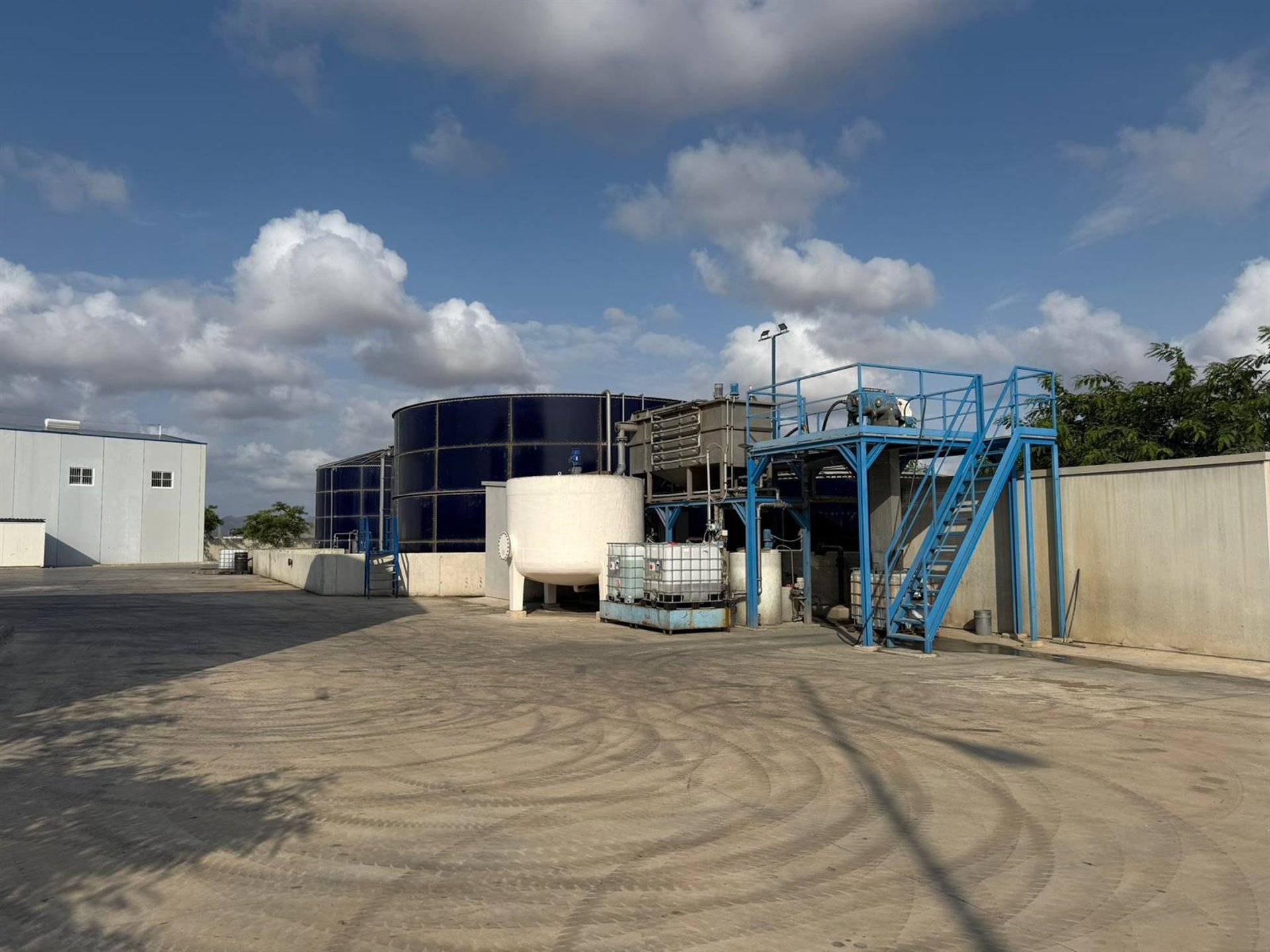 Dominion gana 10,2 millones de euros en 2025, un 60,7% menos, por ajustes extraordinarios