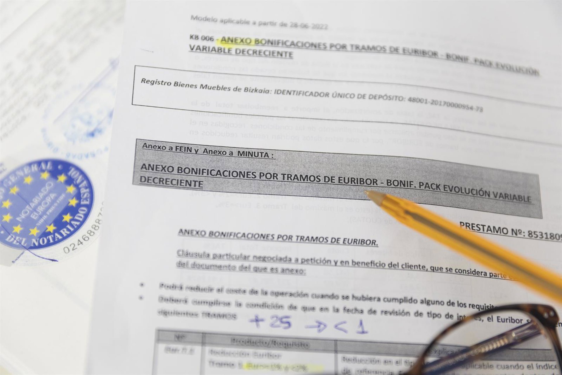 El Euríbor se modera al 2,221% en febrero y encadena dos meses a la baja