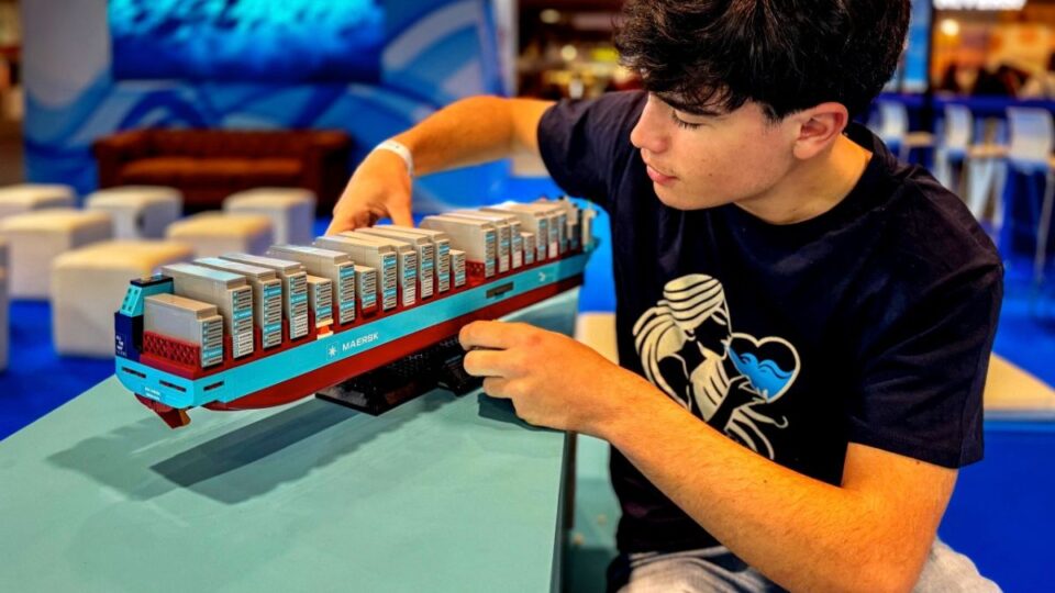 La Generación Z descubre las profesiones del mar en la Semana de la Educación