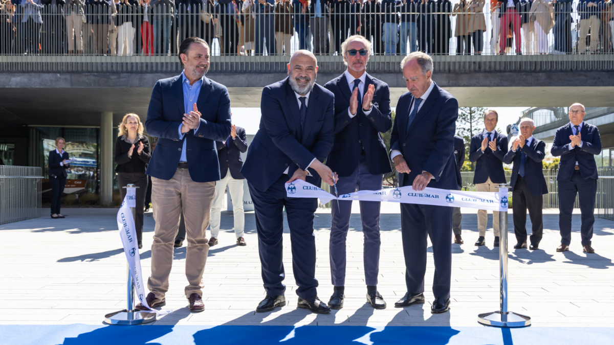 Club de Mar-Mallorca se abre a Palma con nuevas pasarelas y refuerza el modelo de ciudad marítima