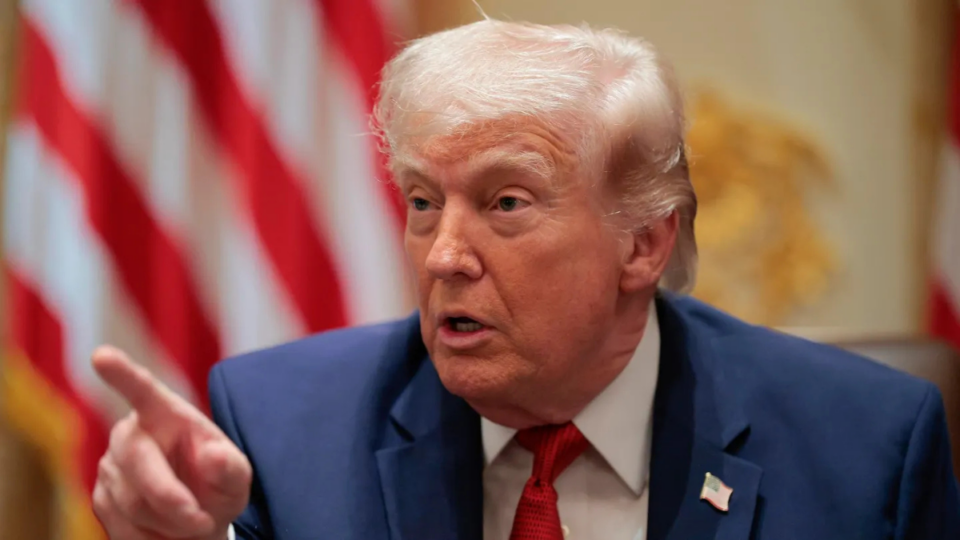 Trump comparte imágenes de su futura biblioteca presidencial: un rascacielos en Miami con su nombre