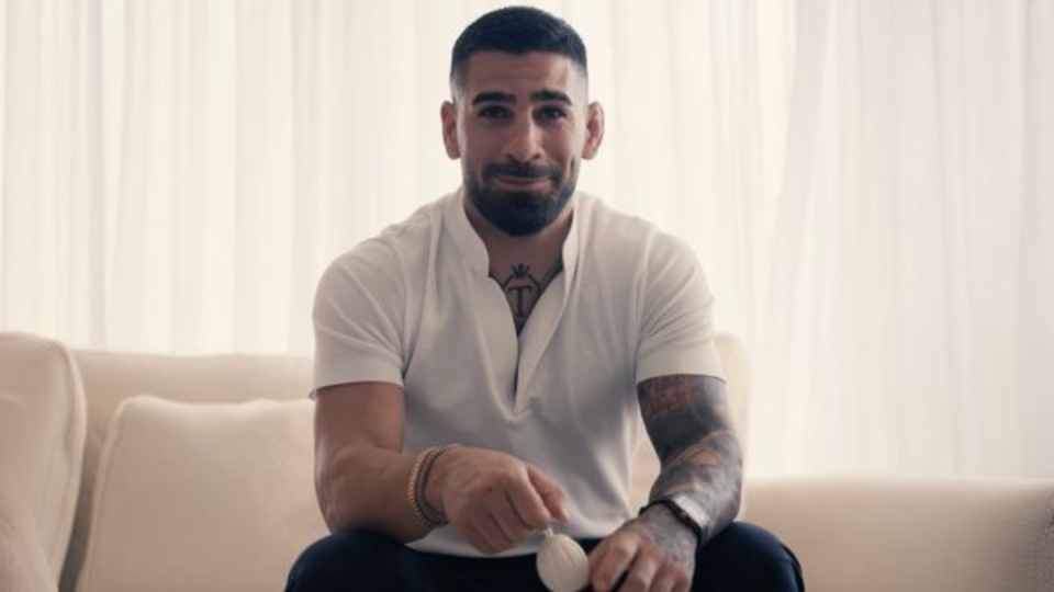 Ilia Topuria FlamAid