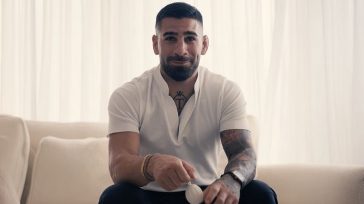 Ilia Topuria FlamAid