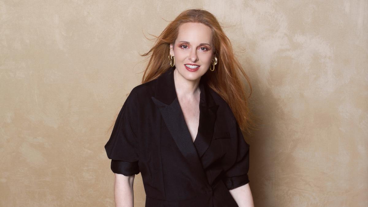 Ana Locking, diseñadora de moda: «Trabajar desde el oficio es un acto de resistencia»