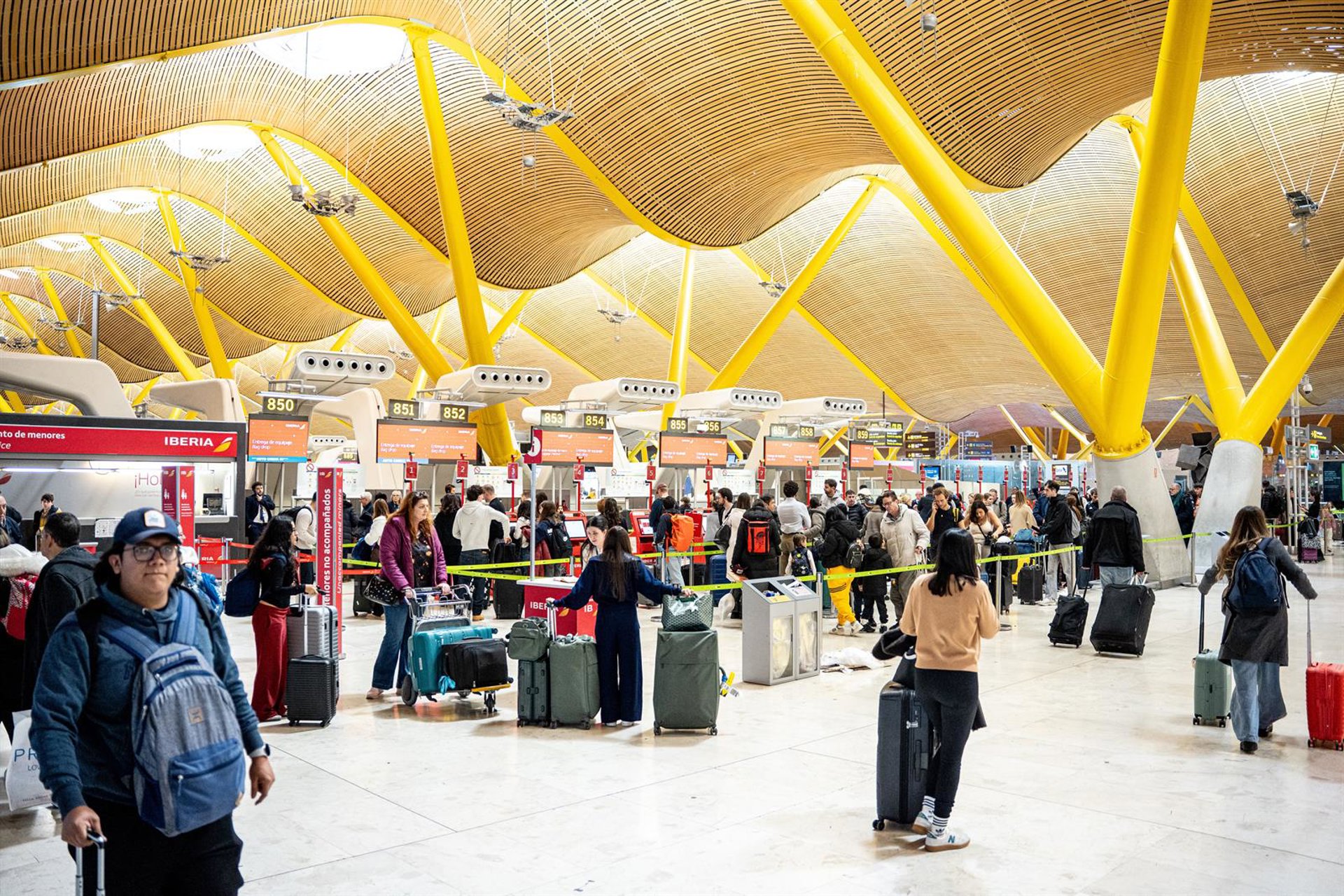 La demanda de transporte aéreo global creció un 3,8% en enero, con África (+17,9%) liderando el ascenso