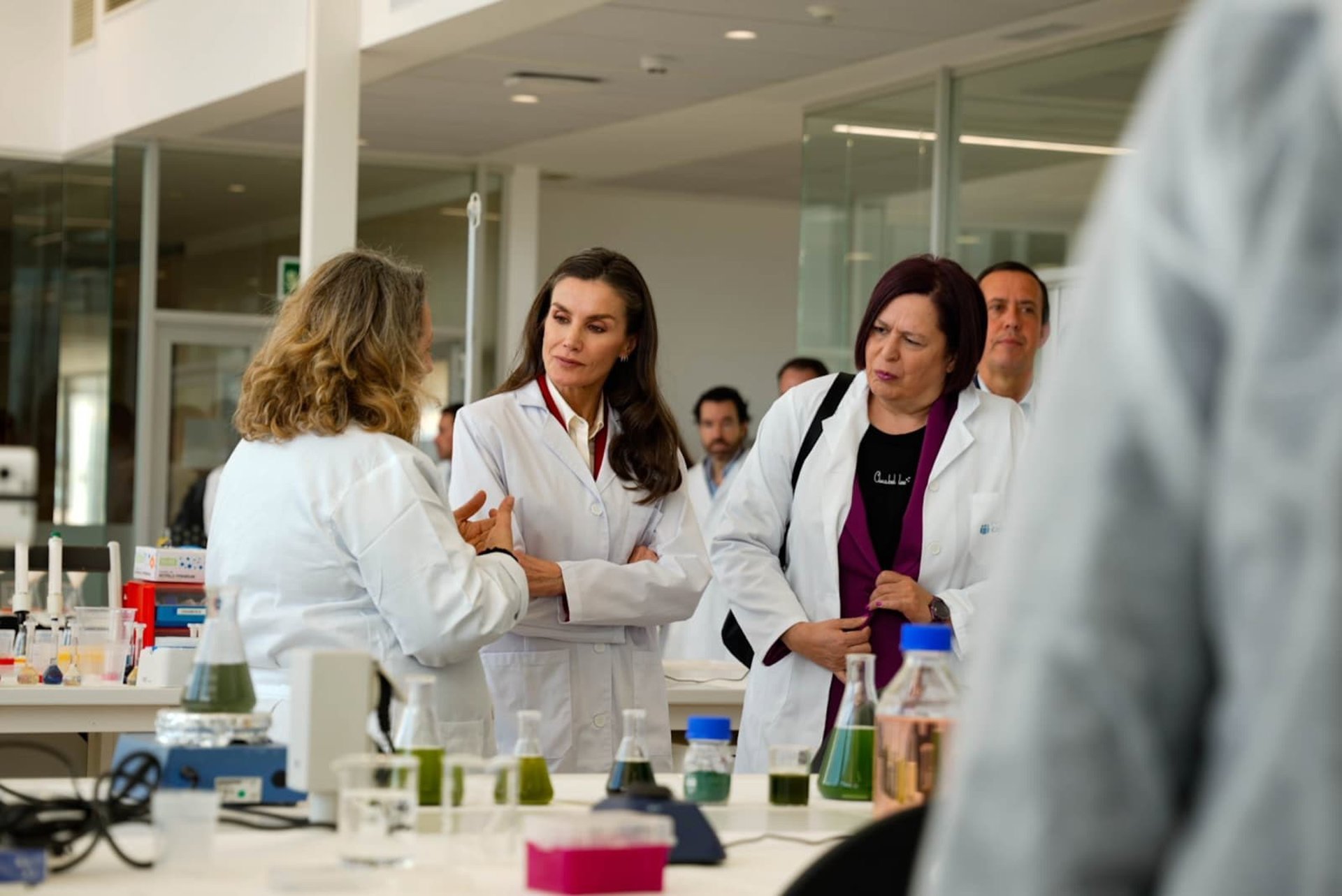 La Reina Letizia conoce en El Ejido (Almería) la investigación aplicada a la agricultura intensiva