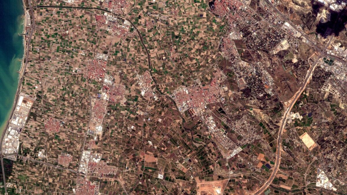 Satlantis logra en 2025 un récord de facturación de 47,8 millones y espera superar los 100 millones en 2027