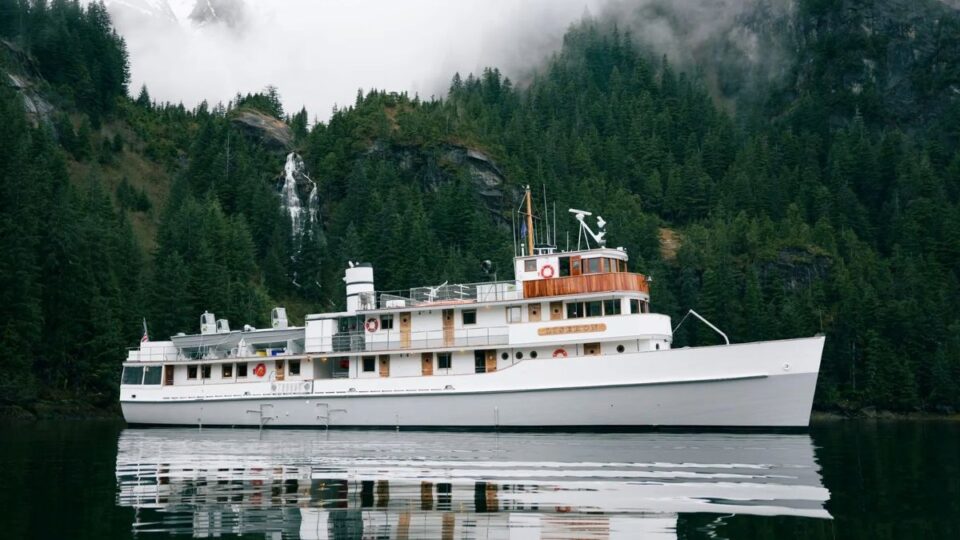Cómo una naviera sin ánimo de lucro en Alaska ha convertido el turismo en un modelo de conservación