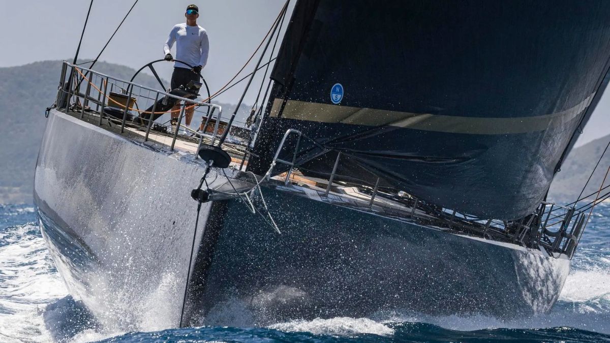 Entrevista | Karel Komárek: la visión estratégica de un líder clave en la industria global del yachting