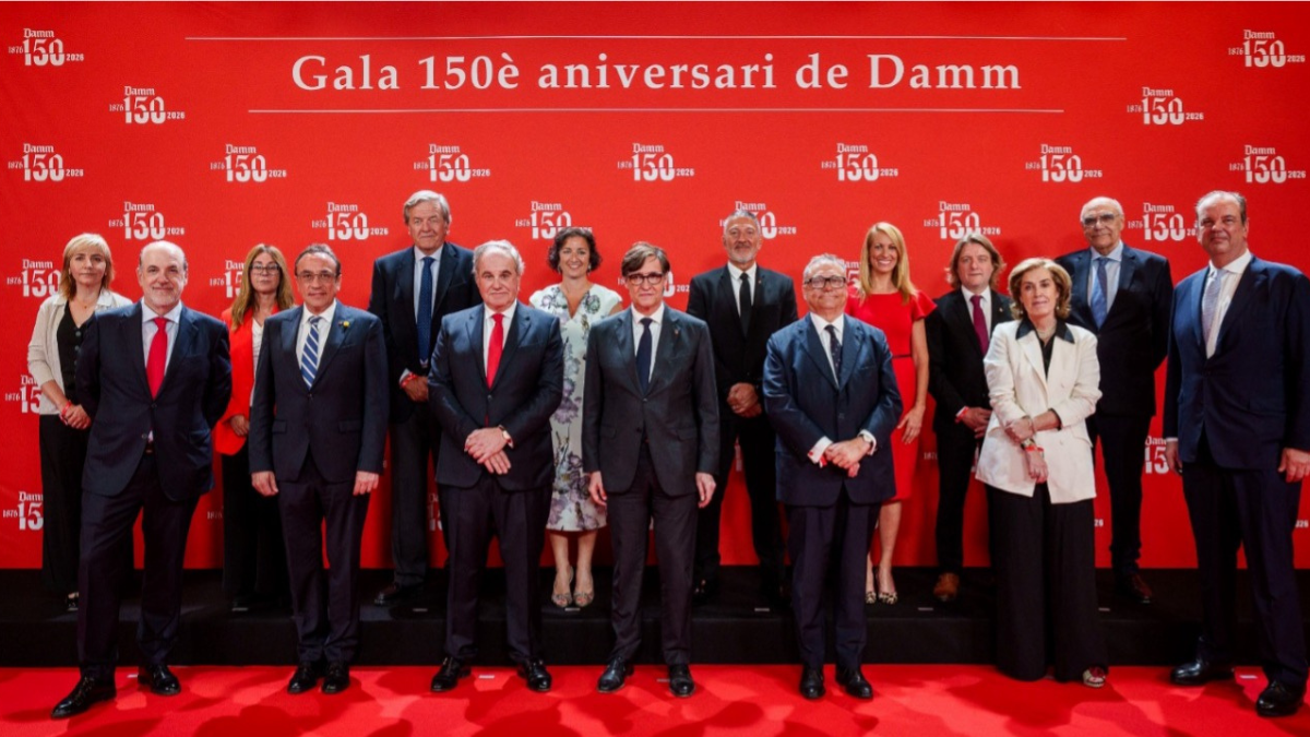 Damm celebra 150 años: la historia de una cerveza que se convirtió en símbolo de Barcelona
